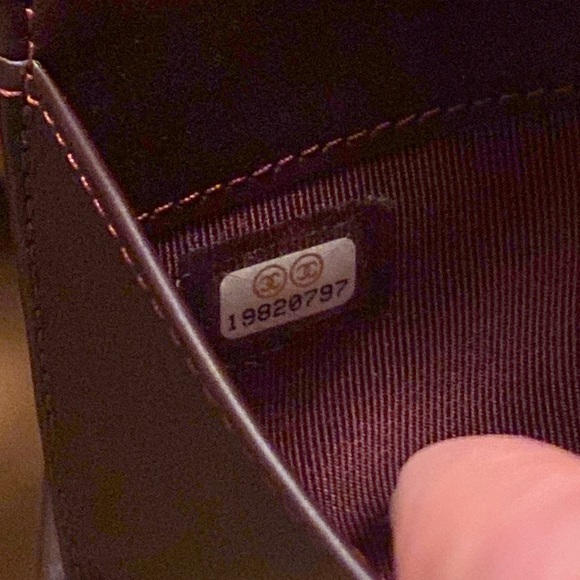 Authentic Chanel Quilted Caviar Bifold Wallet - Picture 5 of 8